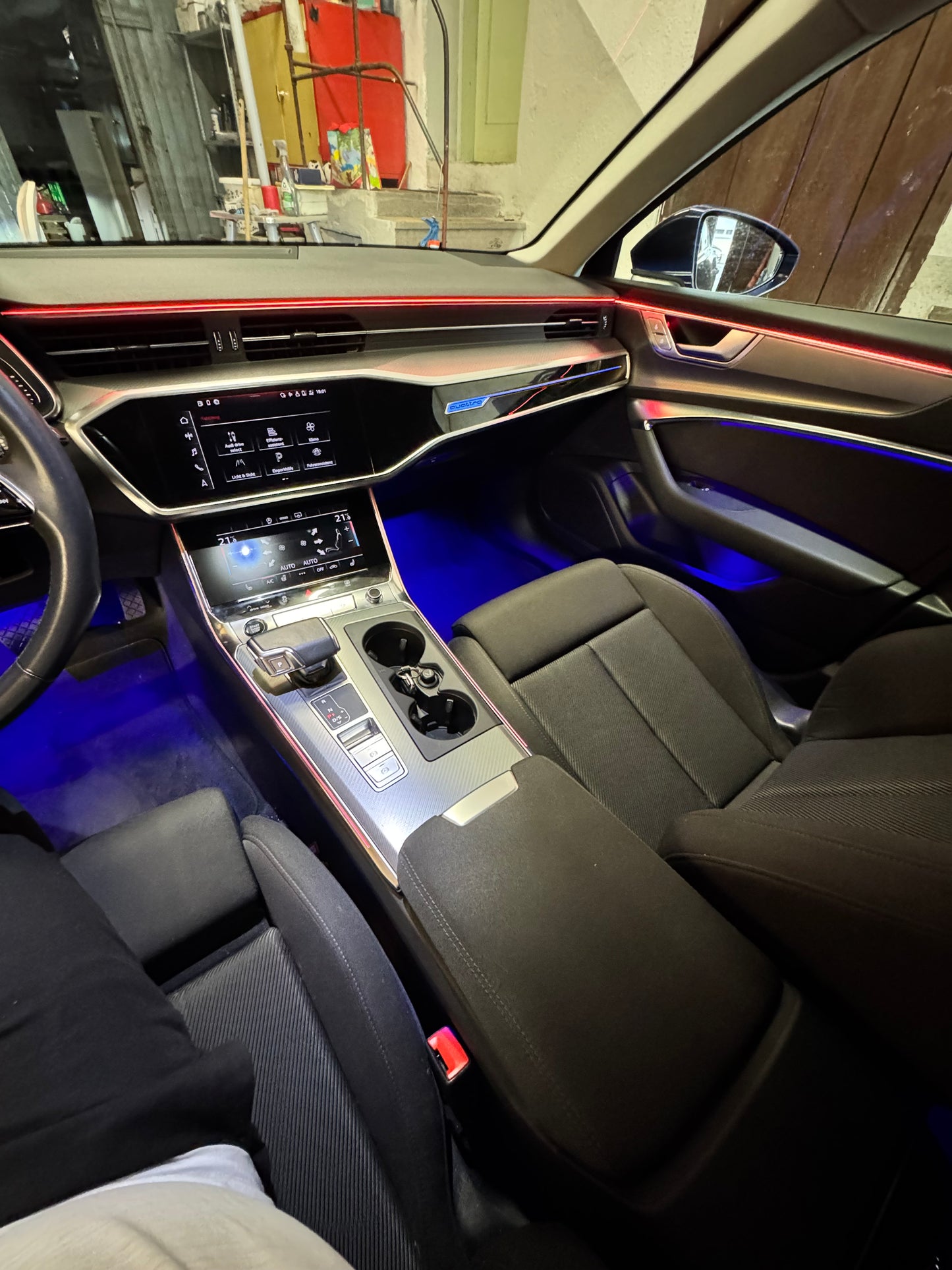 Ambiente Lichtpaket Plus für Audi A6 / S6 8C inkl. Einbau