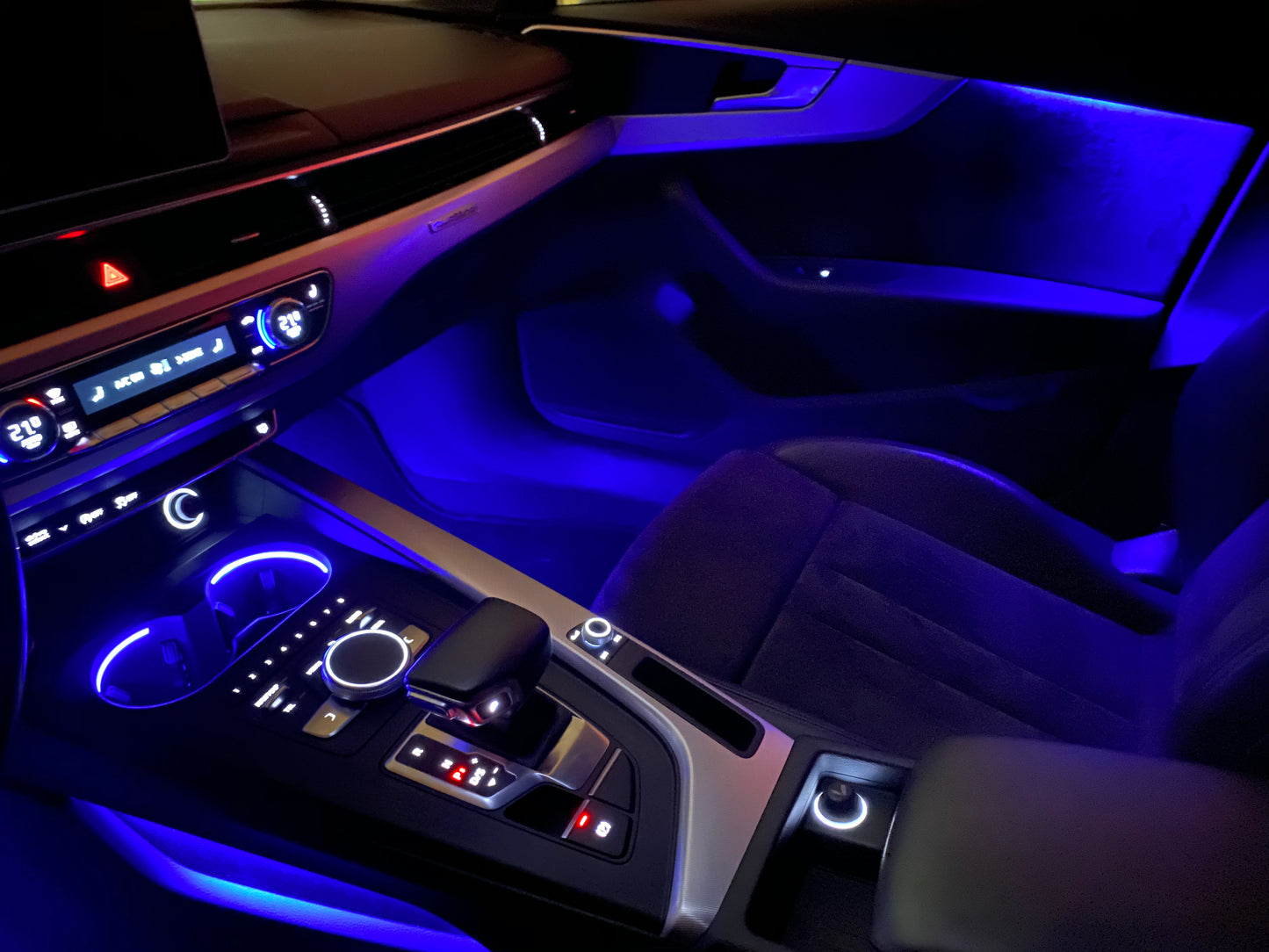 Ambientebeleuchtung für Audi A4 / S4 B9 inkl. Einbau